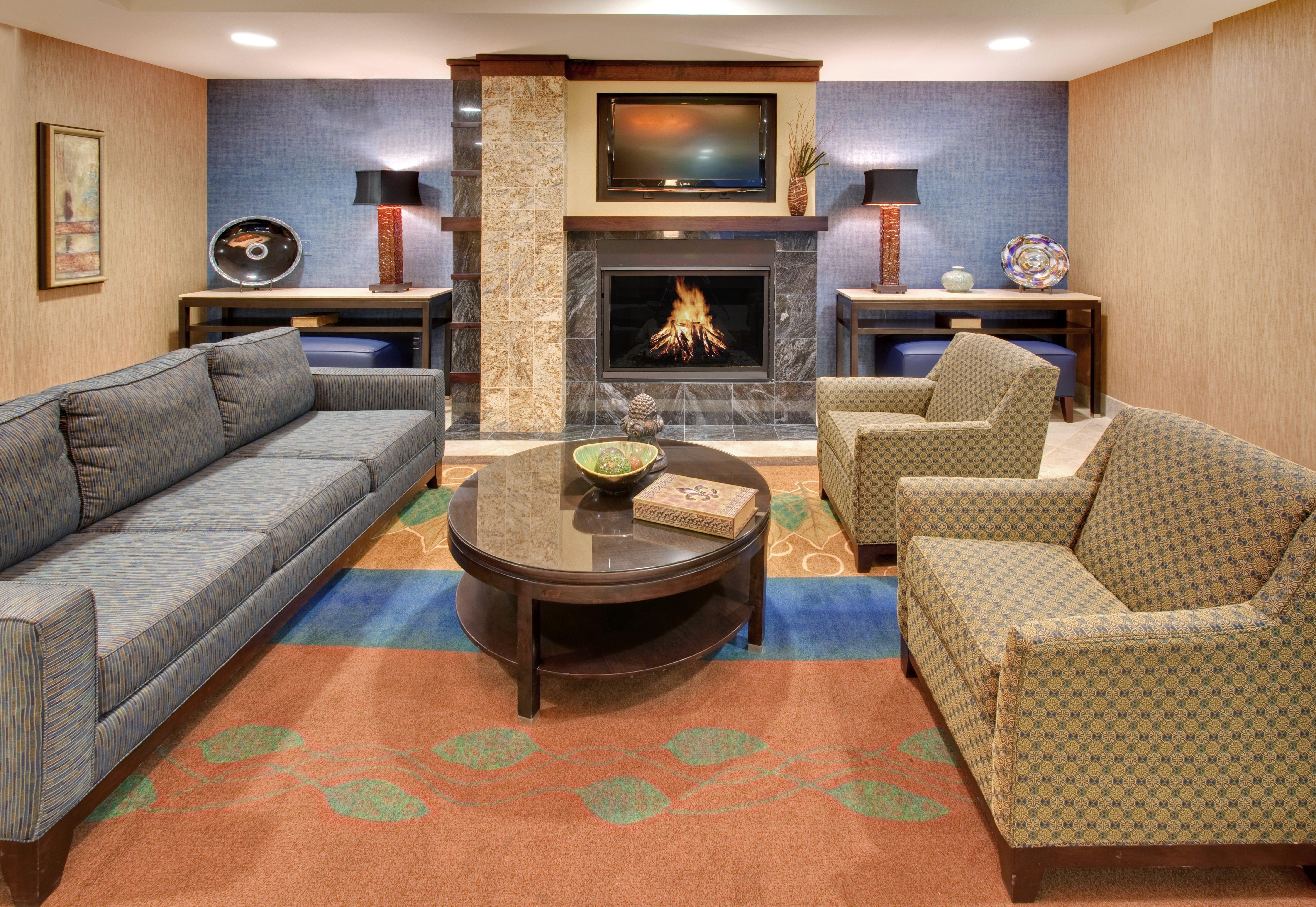 Holiday Inn Express Hotel & Suites Grand Island By Ihg Dış mekan fotoğraf