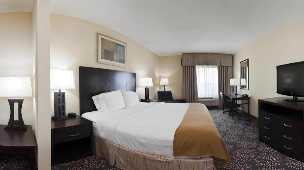 Holiday Inn Express Hotel & Suites Grand Island By Ihg Dış mekan fotoğraf