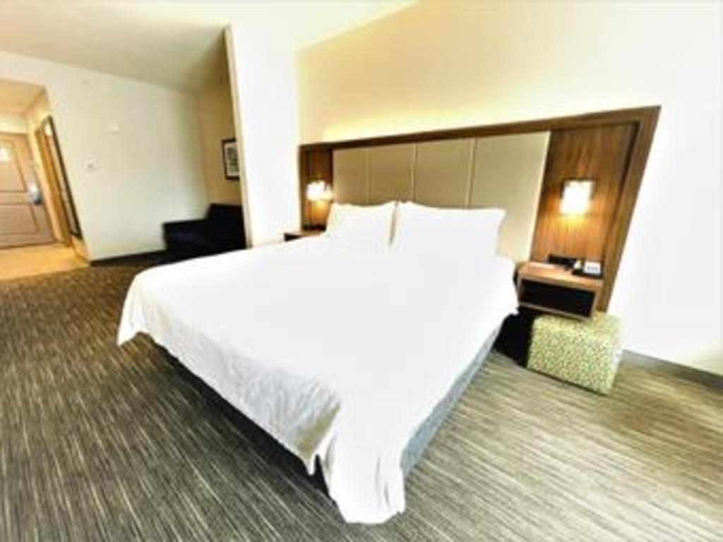 Holiday Inn Express Hotel & Suites Grand Island By Ihg Dış mekan fotoğraf