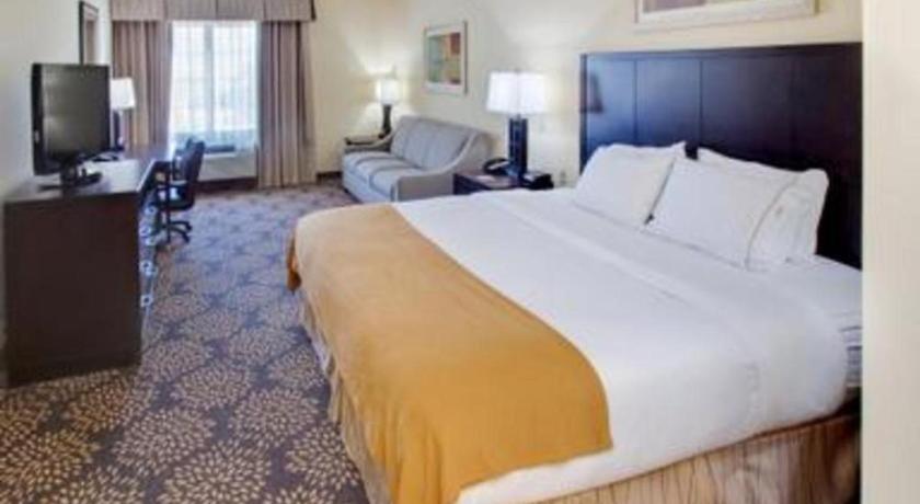 Holiday Inn Express Hotel & Suites Grand Island By Ihg Dış mekan fotoğraf